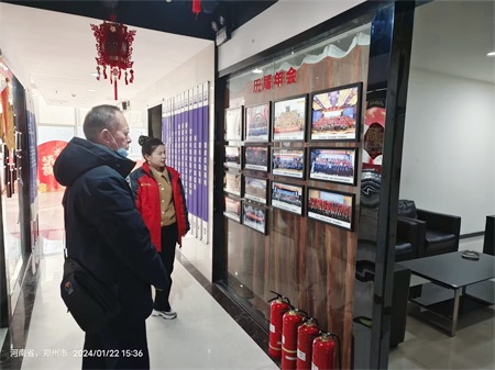 农资经销商参观昕爵集团